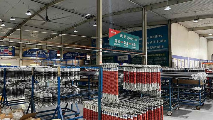 suspension type insulator